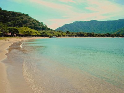 Bahía Concha, sitio para nadar entre peces de colores djmedia:42